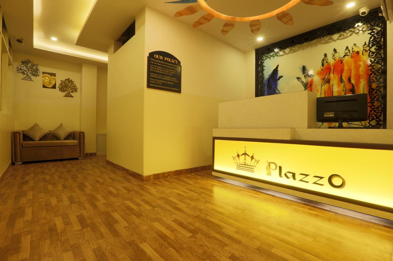 Plazzo Hotel New Delhi Eksteriør billede