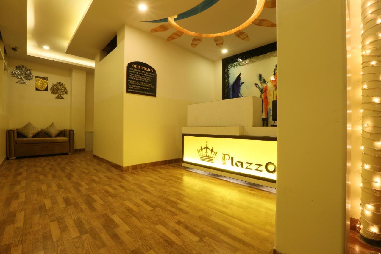Plazzo Hotel New Delhi Eksteriør billede